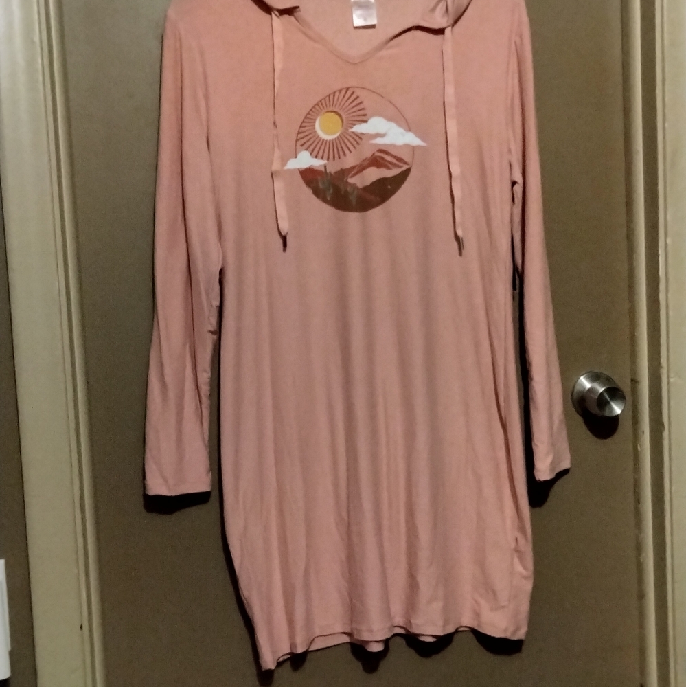 Pink hooded bodycon dress - Picture 2 of 2